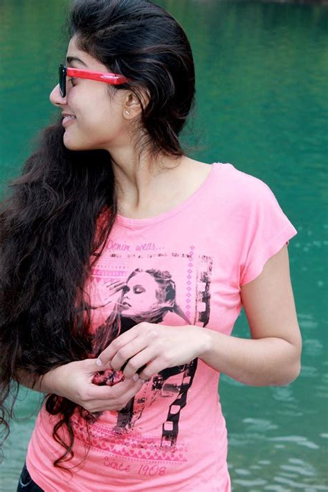 Sai Pallavi Hot Pictures Unseen Bikini Photos And Actress