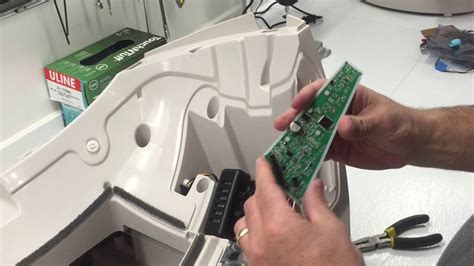 circuit board replacement litter robot  youtube
