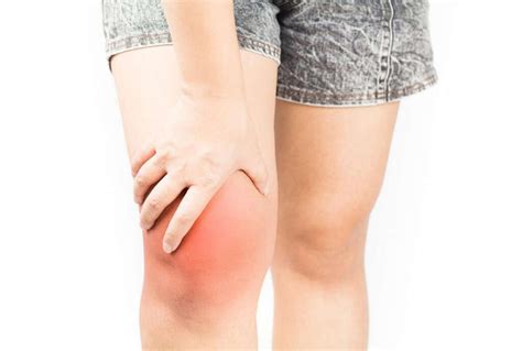 sprained knee  sprained knee symptoms
