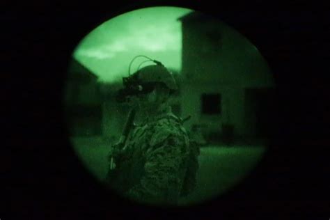marines test  night vision goggles  realistic setting united states marine corps flagship