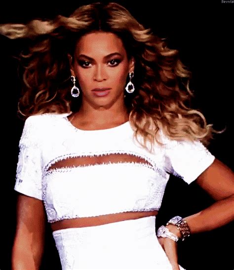 beyonce knowles find and share on giphy