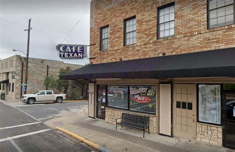 iconic cafe texan  huntsville closing  doors   years
