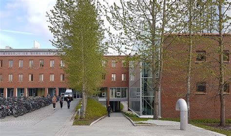 uit norges arktiske universitet campus tromso medisin og helsefagbygget auditorium koro