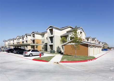 mariposa  bay colony  apartment homes  fm    dickinson tx  apartment finder