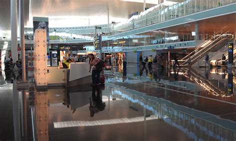 barcelona airport judetrup flickr