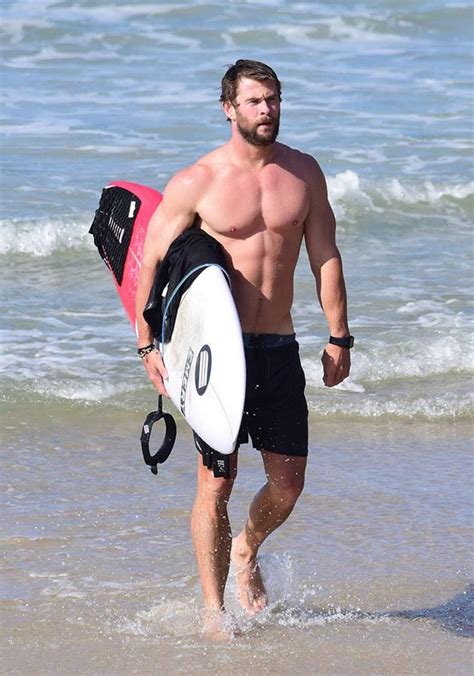 chris hemsworth is insanely photogenic the male fappening