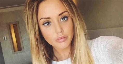 Charlotte Crosby Stuns Fans With Enormous Cleavage In Swimsuit Selfie