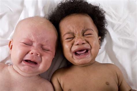 pros cons  letting  baby cry  sleep cafemomcom