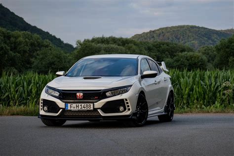 honda civic type r 4k ultra hd duvar kağıdı arka plan 3840x2560