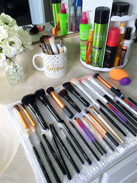 how to best clean makeup brushes kindly unspoken