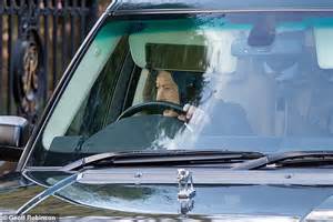 the queen gets behind the wheel of her range rover daily mail online