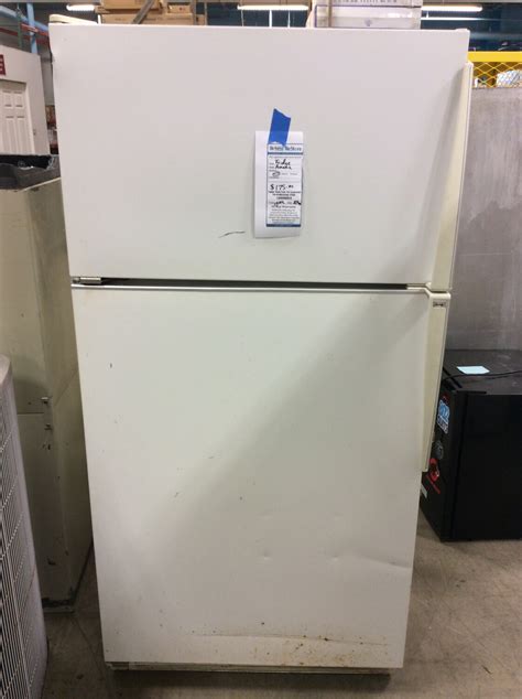 amana fridge