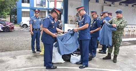 Antique Police Destroys Old Uniforms Philippine News Agency