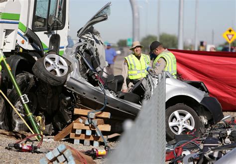 officials id  women girl killed  major tucson freeway wreck local news tucsoncom