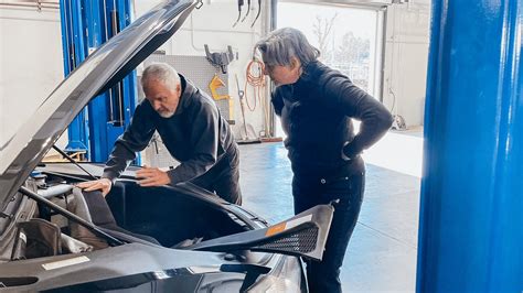 earthling automotive launches   future  independent ev repair
