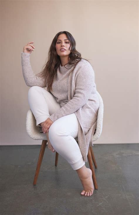 ashley graham reveals why she shared naked photo during commonry launch