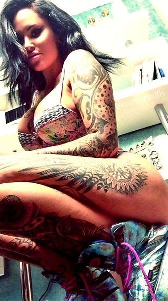 Hot Tattoo Girl Tatto Pictures
