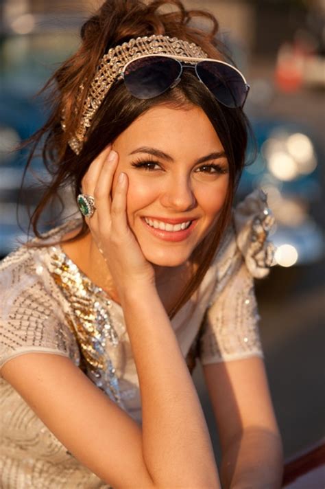 63 best images about victoria justice on pinterest victoria justice style isabelle lightwood