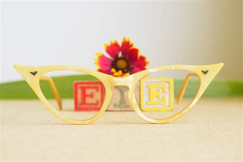 vintage eyeglasses 1960s cateye glasses frames eyeglasses etsy