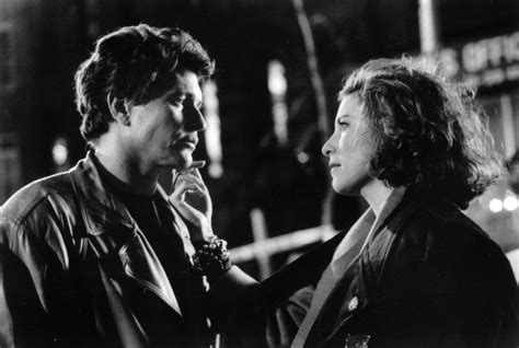Tom Berenger And Mimi Rogers In Someone To Watch Over Me Tom Berenger