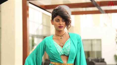 oviya latest we and jfw photoshoot uhd pictures yup tamilan