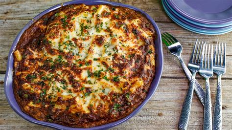 10 belly warming casseroles to make for a cozy dinner in rachael ray show