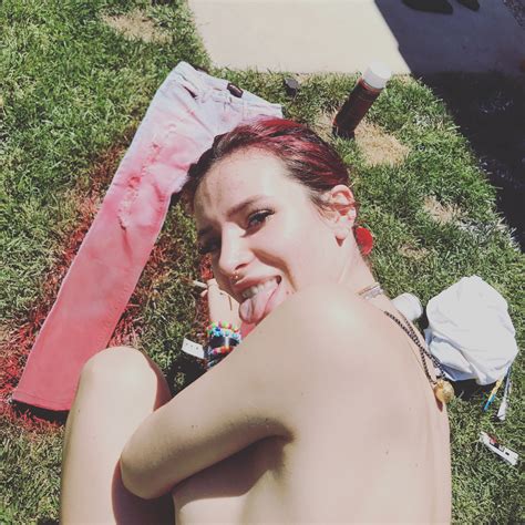 bella thorne hangs out naked in the backyard thefappening