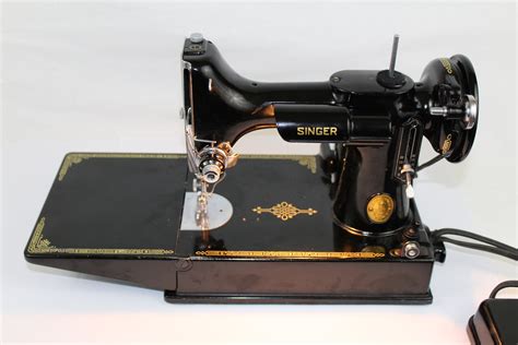 singer featherweight sewing machine singer  precision quilting portable featherweight