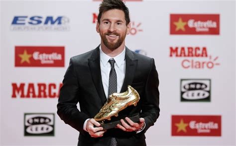 lionel messi receives fourth golden shoe draws level with rival
