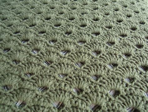 stitch  love crochet shell sweater