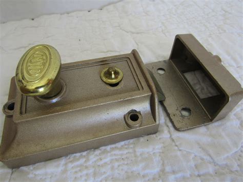 ilco deadbolt pin tumbler lock set  keys vintage etsy