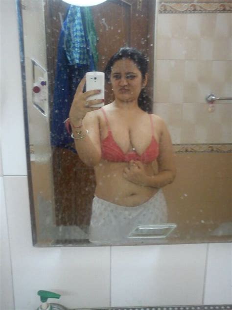 super hot chubby girl bathroom nude selfie pakistani sex photo blog