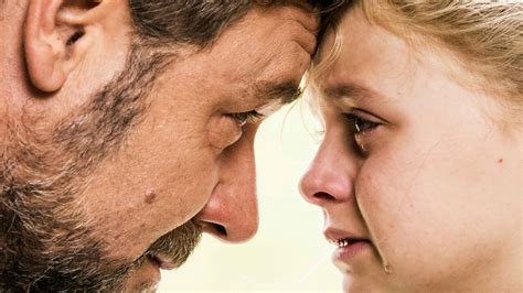 movie fathers and daughters hd wallpaper
