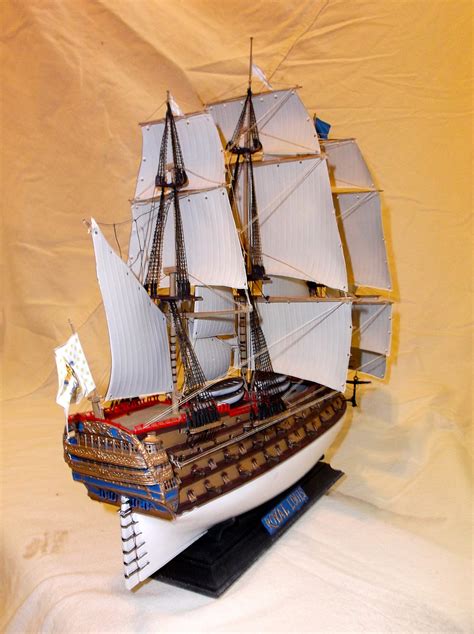 Le Royal Louis Sailing Ship Plastic Model Sailing Ship Kit 1 200 Free