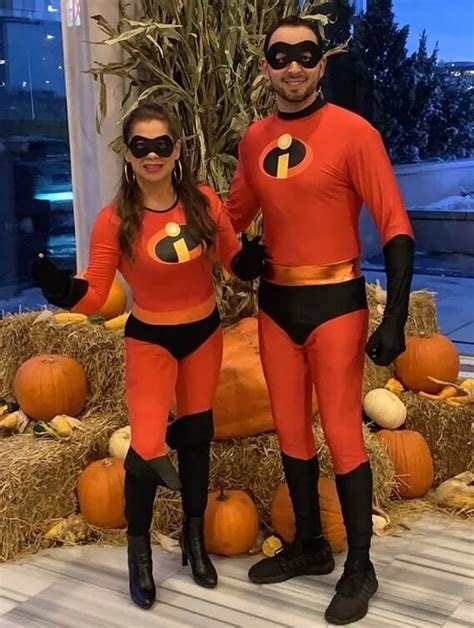 25 most creative couples halloween costumes ideas for 2020 munchkins
