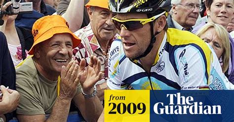 lance armstrong and astana riders in protest against own team at giro d