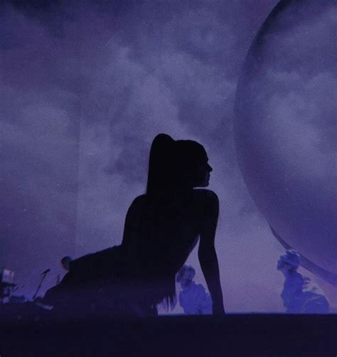 Needy Silhouette Pics Ariana Grande Performance Ariana Grande