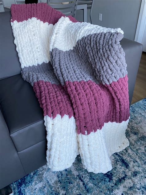 custom chunky knitted blanket  bernat big yarn natural etsy