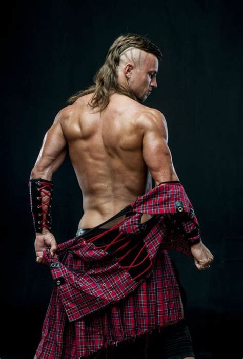 Pin By Mary Thiessen On Yum Men In Kilts Kilt Scotland Men