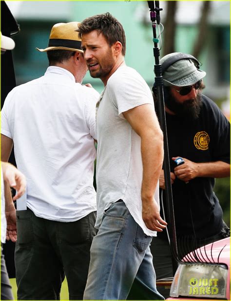 Chris Evans Get To Work On Ted With Octavia Spencer Photo 3486118