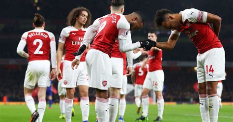 picking   potential arsenal lineup  face man utd