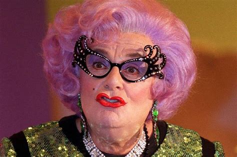 pictures   career  dame edna star barry humphries somerset