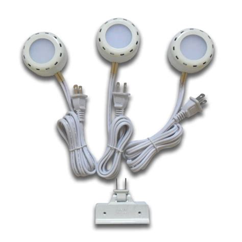 utilitech pro  pack   plug  puck lights  lowescom