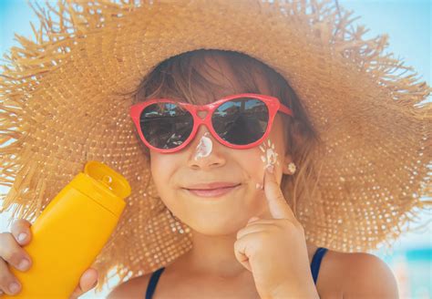 summer fun sun safety tips noah neighborhood outreach access
