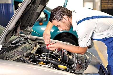 characteristics   good auto repair mechanic
