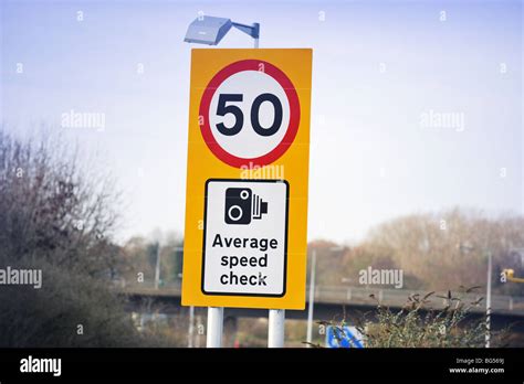 average speed check  mph miles  hour sigh  uk motorway stock photo alamy