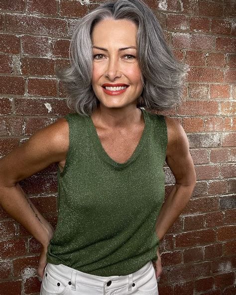 beautiful women over 50 beautiful old woman pretty woman going gray