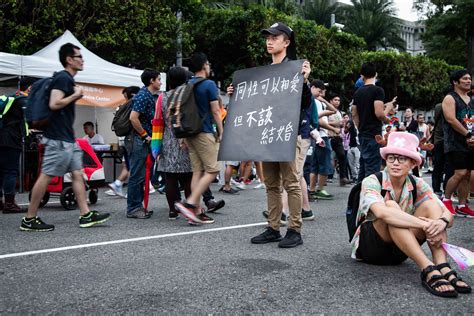 photoreportage à taipei la première gay pride après le