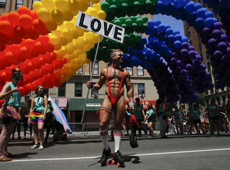 all the best pictures from new york s annual lgbt pride parade march