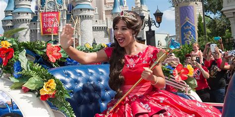here s what it s really like working as a princess at disney world